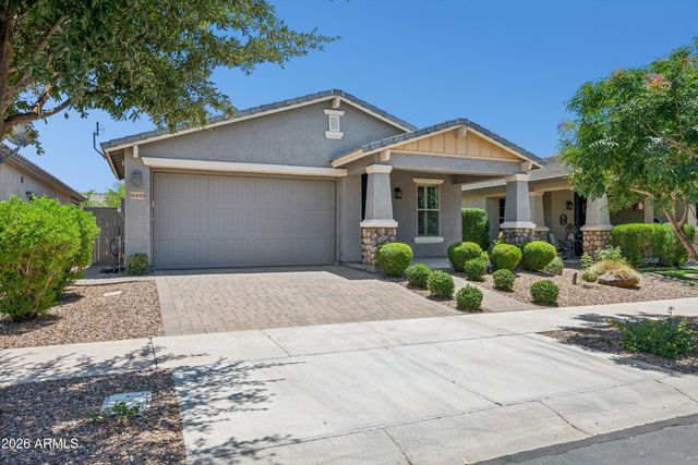 10445 E TESLA Avenue, Mesa, AZ 85212
