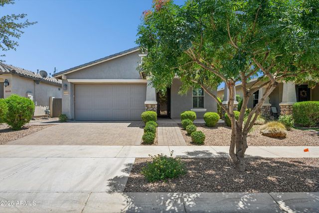 10445 E TESLA Avenue, Mesa, AZ 85212