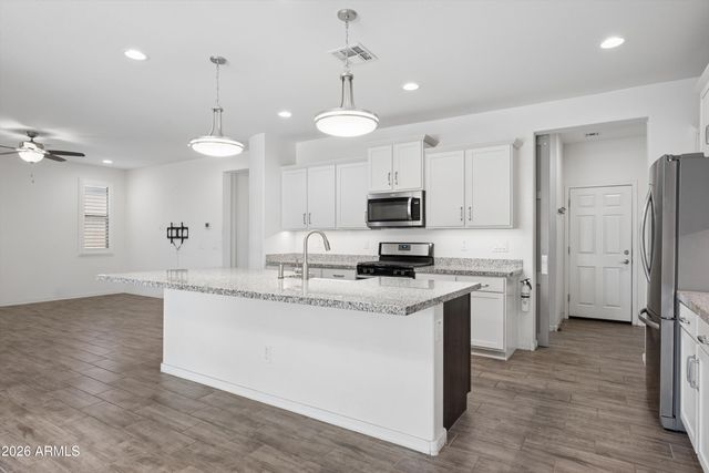 10445 E TESLA Avenue, Mesa, AZ 85212