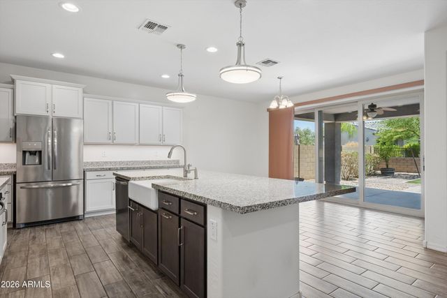 10445 E TESLA Avenue, Mesa, AZ 85212