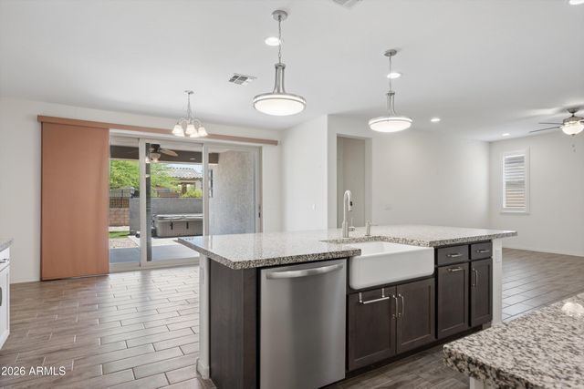 10445 E TESLA Avenue, Mesa, AZ 85212