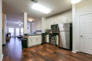 910 W 25th ST 208, Austin, TX 78705