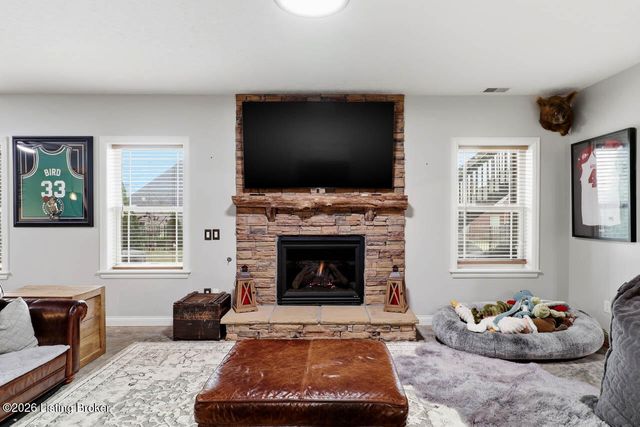 13810 Fancy Gap Dr, Louisville, KY 40299