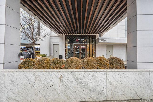 133-36 37th Avenue 5E, Flushing, NY 11354