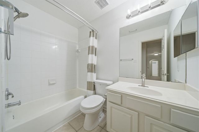 6714 Village Bridge Drive, Humble, TX 77346