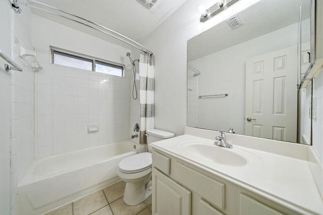 6714 Village Bridge Drive, Humble, TX 77346