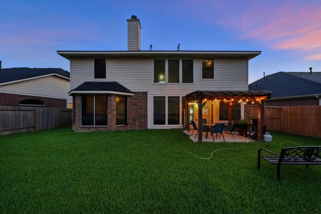 6714 Village Bridge Drive, Humble, TX 77346