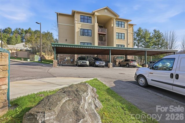155 Gateway Drive 102, Boone, NC 28607
