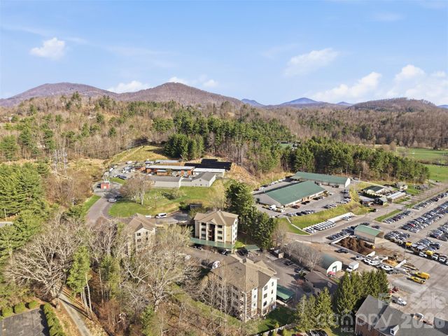 155 Gateway Drive 102, Boone, NC 28607