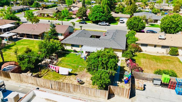 414 S 4th Street, Kerman, CA 93630