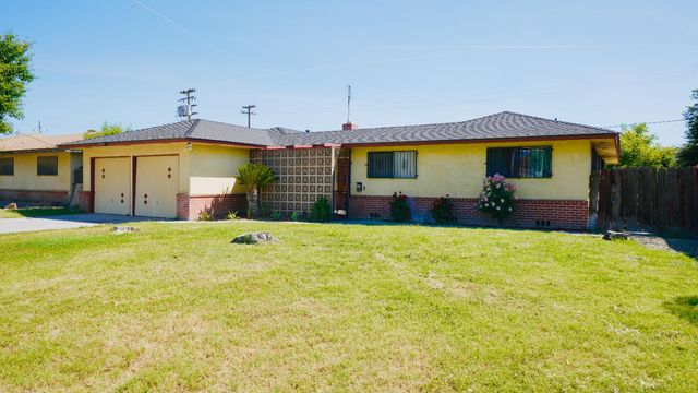 414 S 4th Street, Kerman, CA 93630