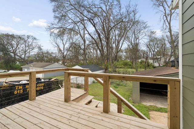 2402 Buchanan St, Nashville, TN 37208