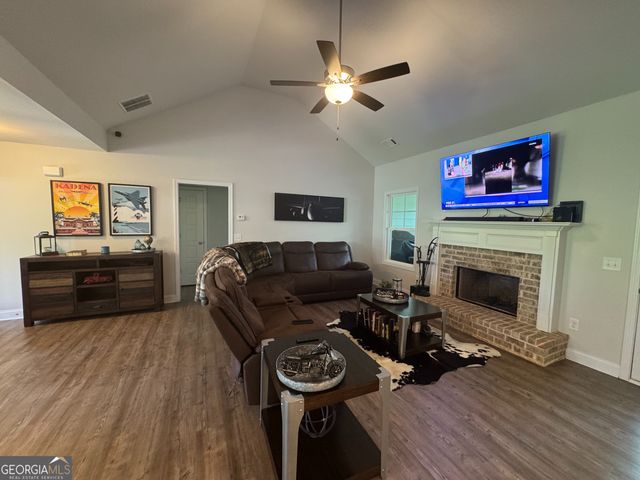 892 Belmont Park Drive, Commerce, GA 30529