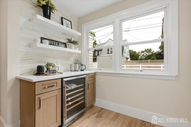 91 Lawrence Avenue, Highland Park, NJ 08904