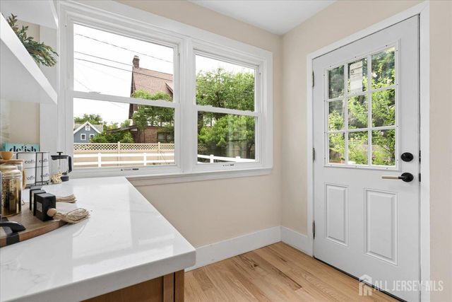 91 Lawrence Avenue, Highland Park, NJ 08904
