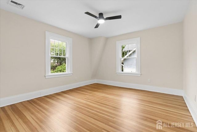 91 Lawrence Avenue, Highland Park, NJ 08904