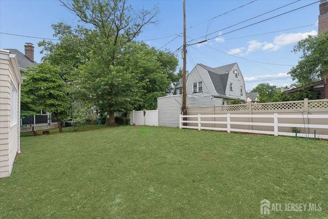 91 Lawrence Avenue, Highland Park, NJ 08904
