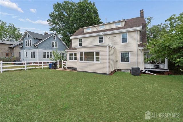 91 Lawrence Avenue, Highland Park, NJ 08904