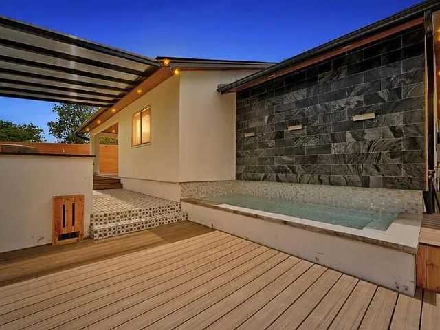 3600 Alexandria DR, Austin, TX 78749