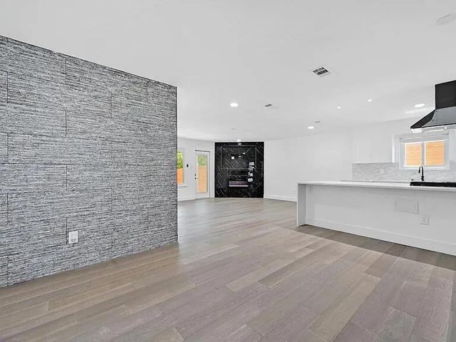 3600 Alexandria DR, Austin, TX 78749