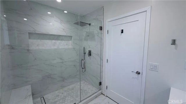 20210 Hartland Street, Winnetka, CA 91306