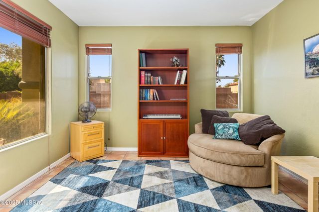 7831 E Solace Place, Tucson, AZ 85750