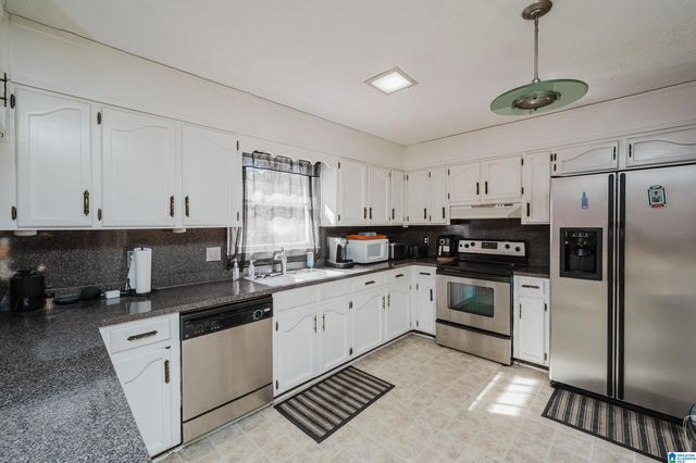 112 WHITECAP CIRCLE, Alabaster, AL 35007