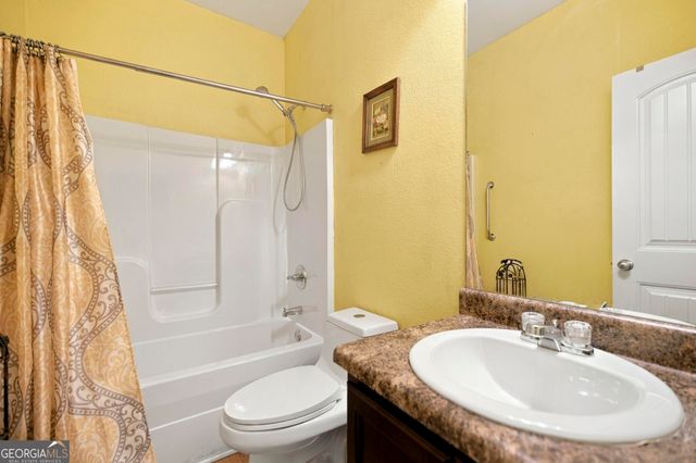 145 Back Cedar Lane, Warner Robins, GA 31093