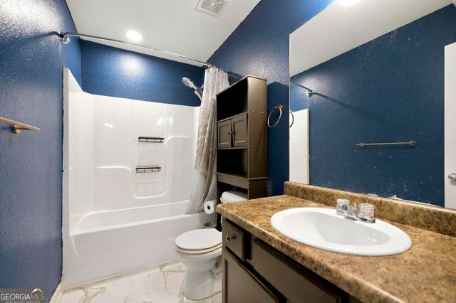 145 Back Cedar Lane, Warner Robins, GA 31093