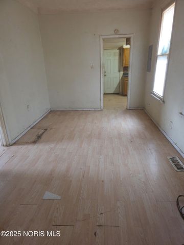 161 Mettler Street, Toledo, OH 43608