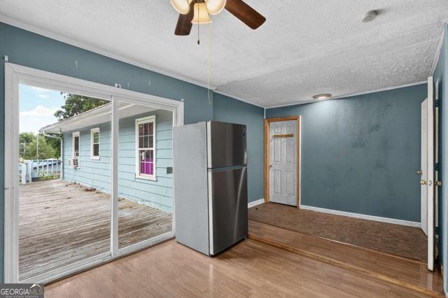 2321 Pine Circle Drive, Gainesville, GA 30504