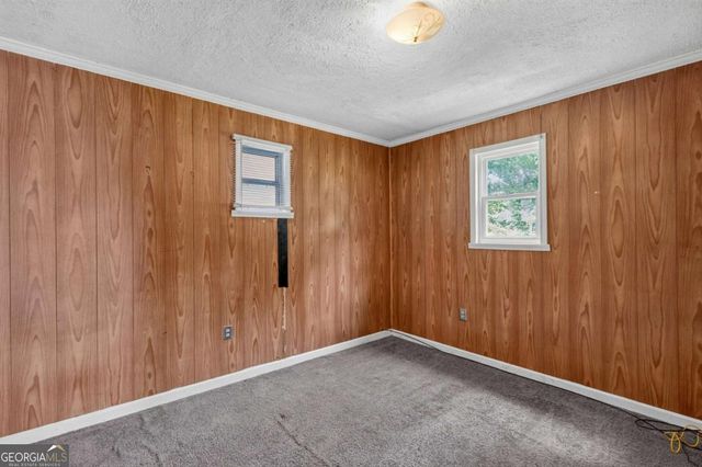 2321 Pine Circle Drive, Gainesville, GA 30504