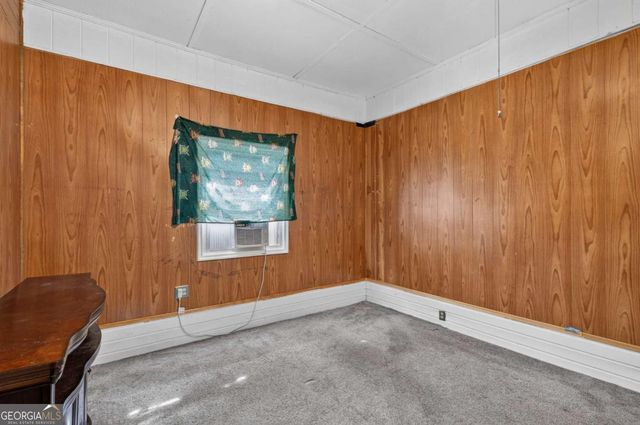 2321 Pine Circle Drive, Gainesville, GA 30504