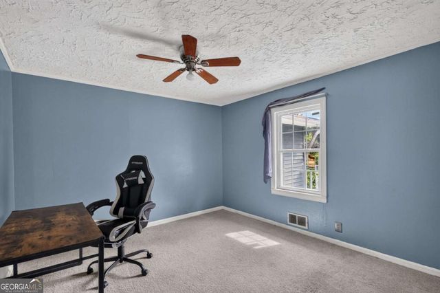 2321 Pine Circle Drive, Gainesville, GA 30504