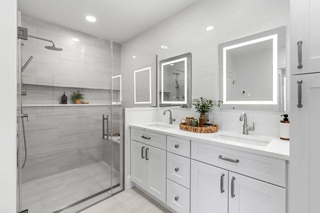 16 Franklin Street 2501, Salem, MA 01970