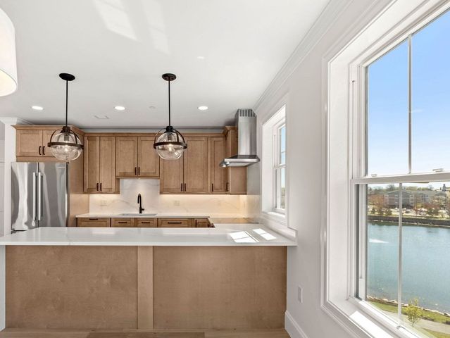 16 Franklin Street 2501, Salem, MA 01970