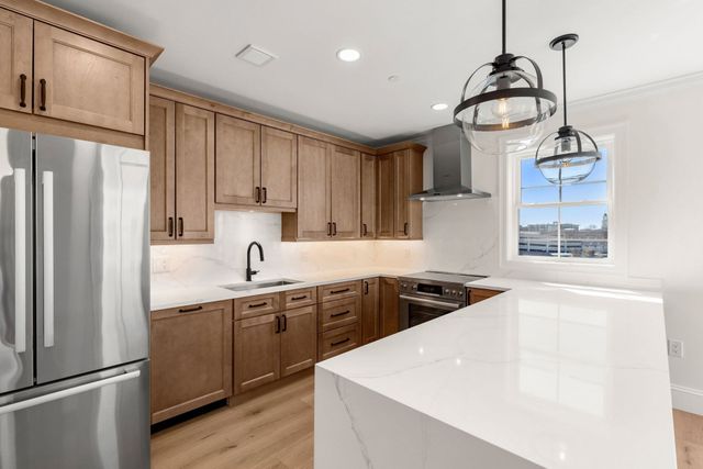 16 Franklin Street 2501, Salem, MA 01970