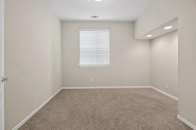 249 Gold King Dr, Valley Springs, CA 95252