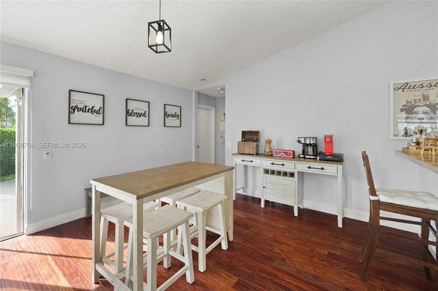 1413 Majesty Ter, Weston, FL 33327