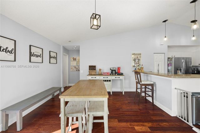 1413 Majesty Ter, Weston, FL 33327