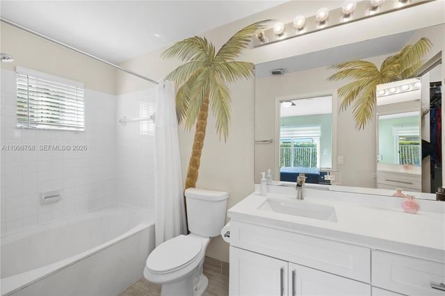 1413 Majesty Ter, Weston, FL 33327