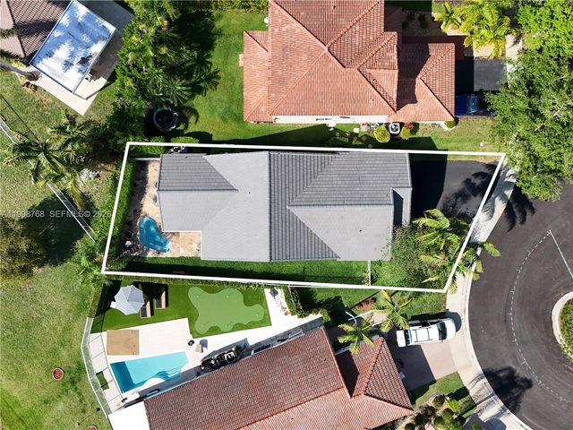 1413 Majesty Ter, Weston, FL 33327