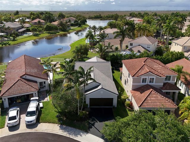 1413 Majesty Ter, Weston, FL 33327