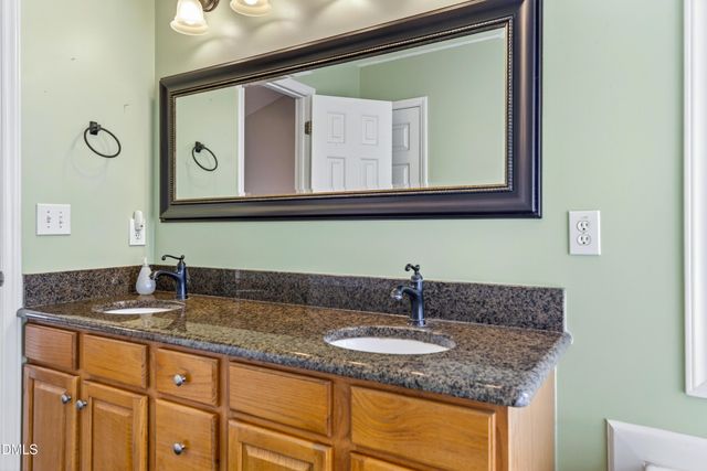 8724 Highmore Trail, Raleigh, NC 27603