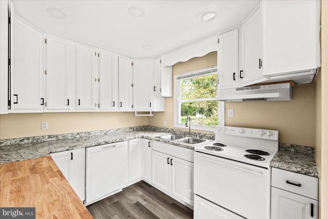 30113 SPARTA RD, Milford, VA 22514