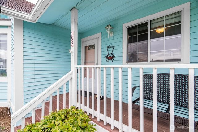 952 Wawona Avenue SE, Ocean Shores, WA 98569