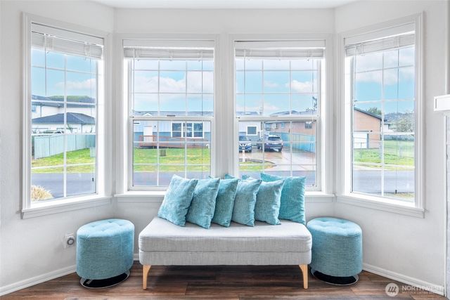 952 Wawona Avenue SE, Ocean Shores, WA 98569