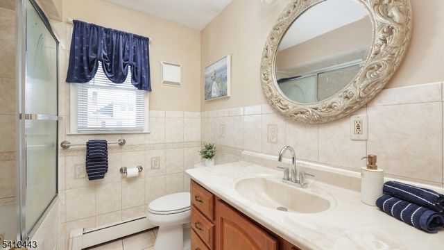 116 Willow Ave, Garwood Boro, NJ 07027