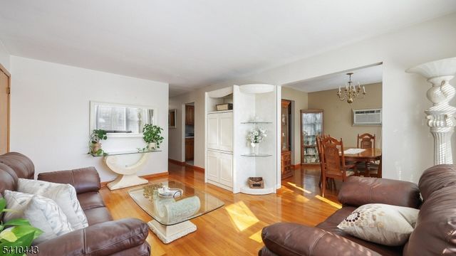 116 Willow Ave, Garwood Boro, NJ 07027