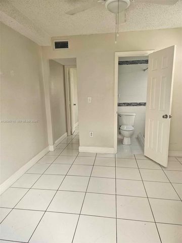3431 SW 4th St 1, Miami, FL 33135